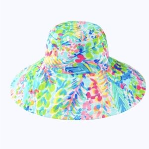 Lilly Pulitzer / NWT Beach Hat in Catch the Wave